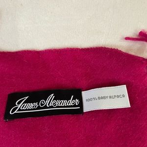 NWOT Deep Rose JAMES ALEXANDER 100% Baby Alpaca Scarf